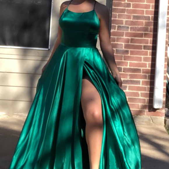 emerald green prom dresses 2020 Cyan Embroidery Sequin Illusion Neck 3D Petals Prom Dress main image 0